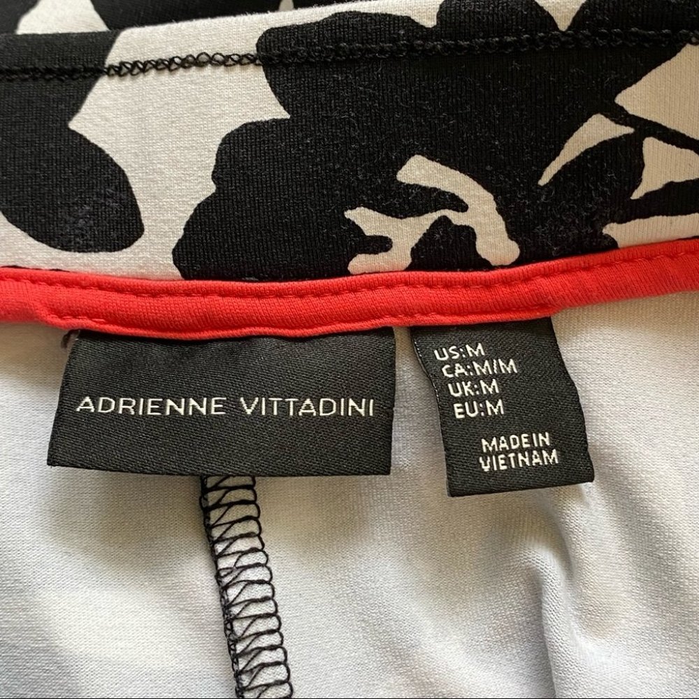 Adrienne Vittadini  Floral A-Line Skirt w/Pockets - Picture 5 of 7